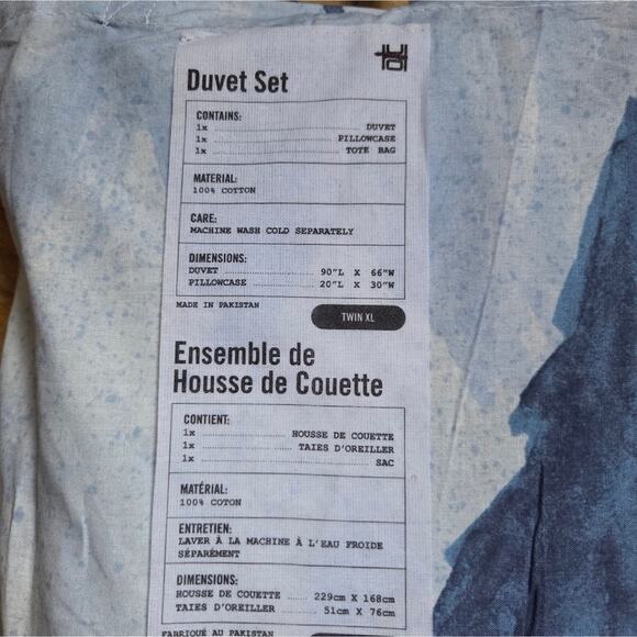 Urban Outfitters Blue and White Tree Pattern Duvet Cover Sz Twin Xl With Sham - Picture 3 of 3